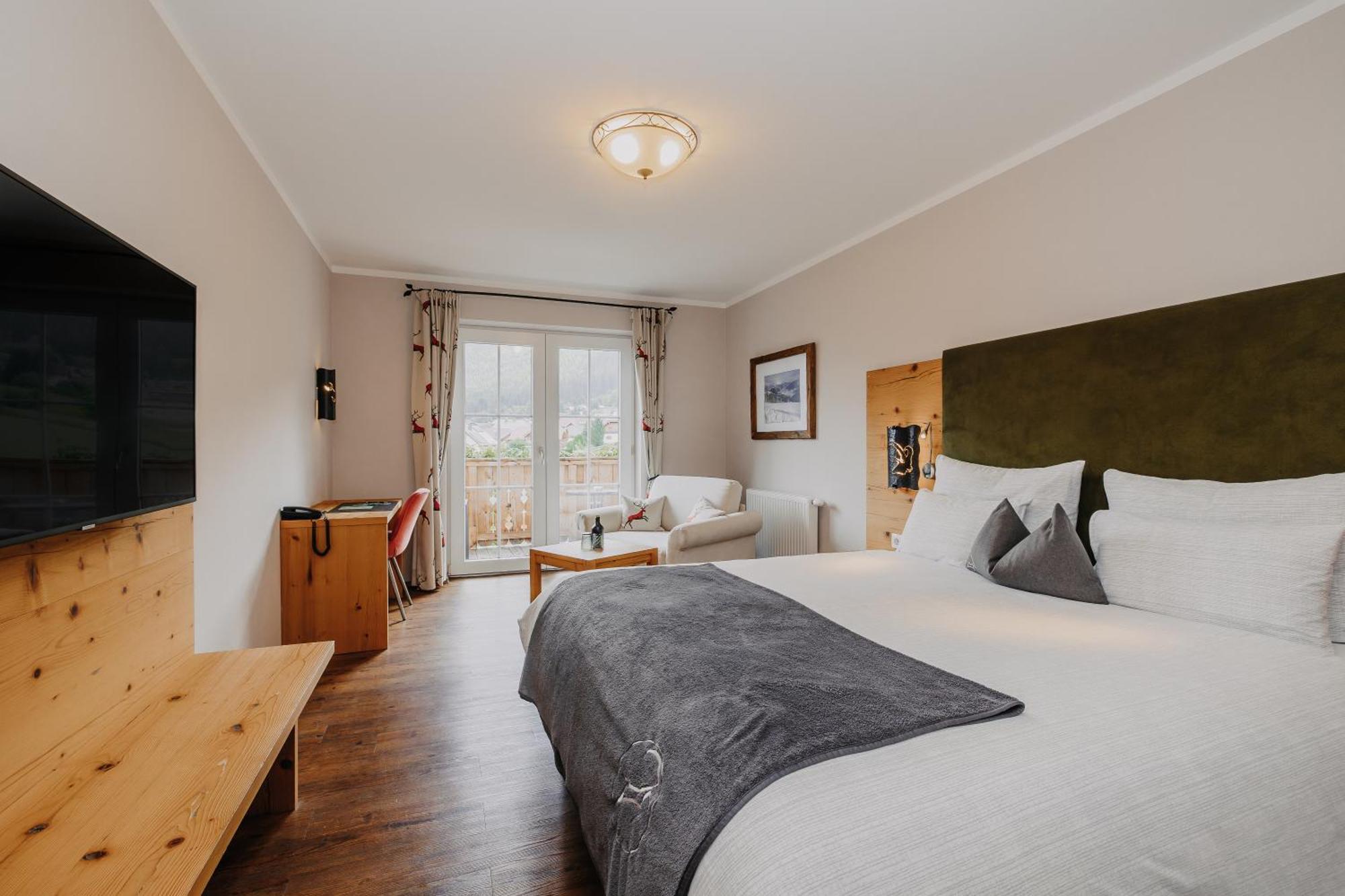 Almgut - Mountain Wellness Hotel Sankt Margarethen im Lungau Kültér fotó