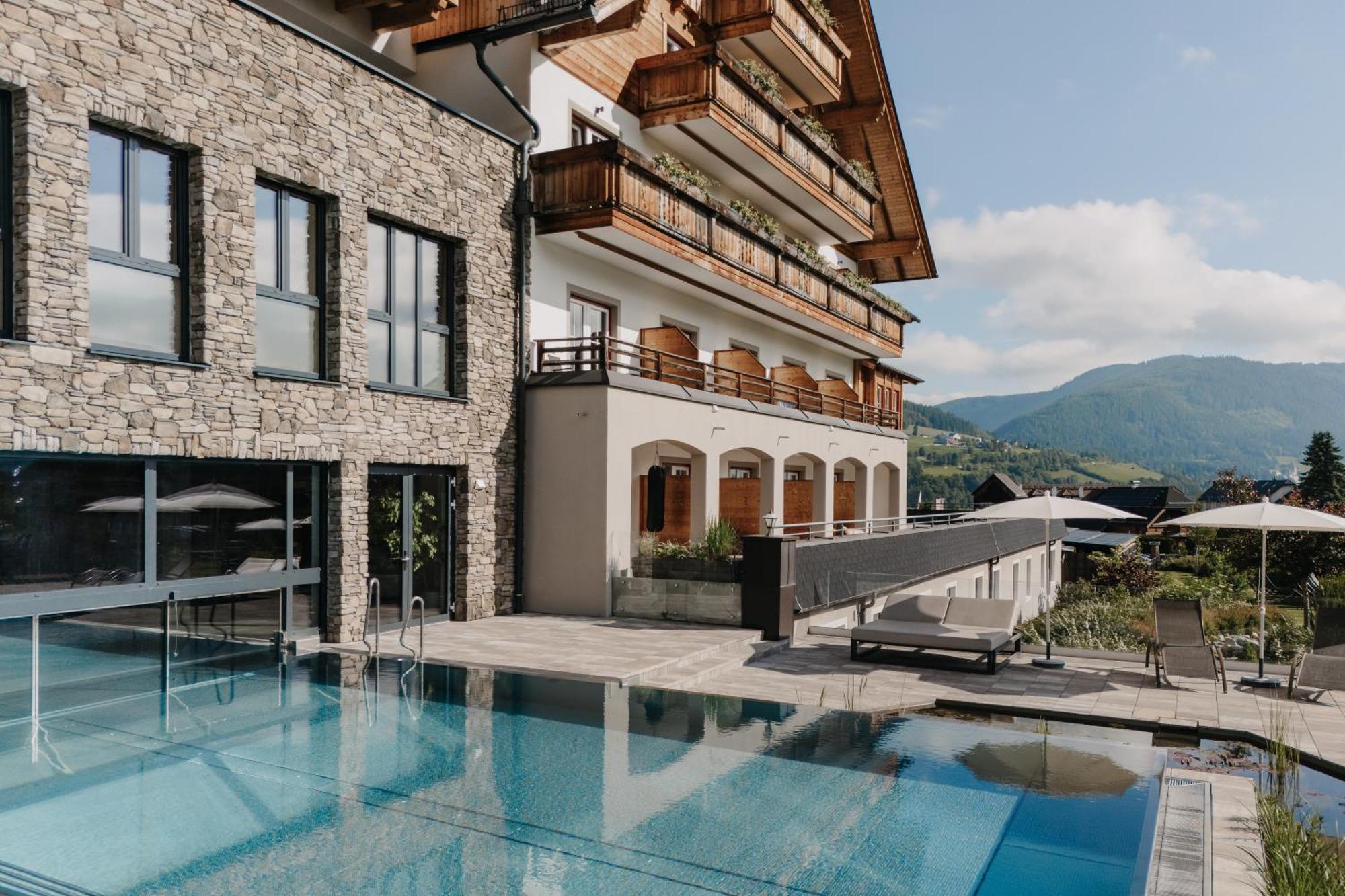 Almgut - Mountain Wellness Hotel Sankt Margarethen im Lungau Kültér fotó