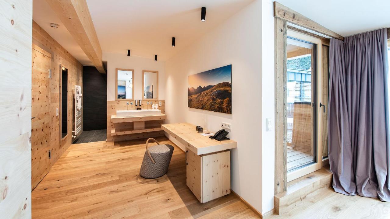 Almgut - Mountain Wellness Hotel Sankt Margarethen im Lungau Kültér fotó